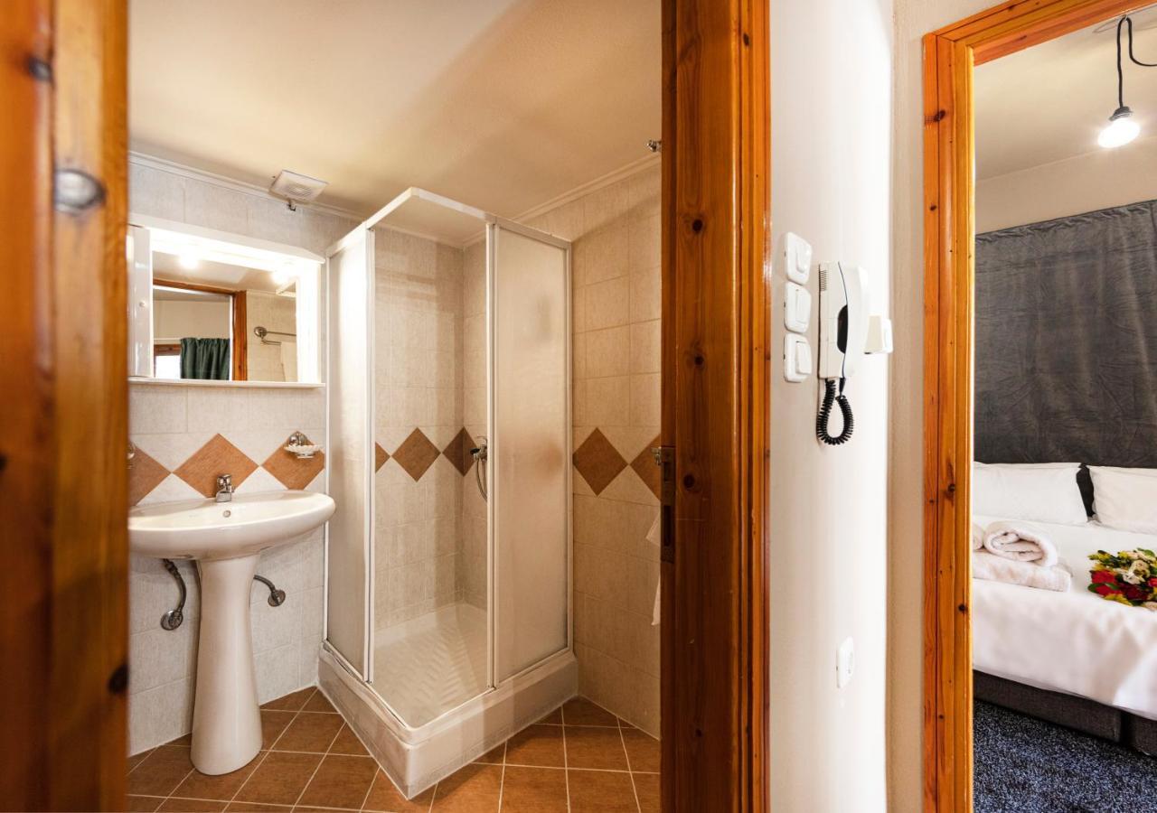 Deluxe Apartments By White Hills Aráhova Kültér fotó